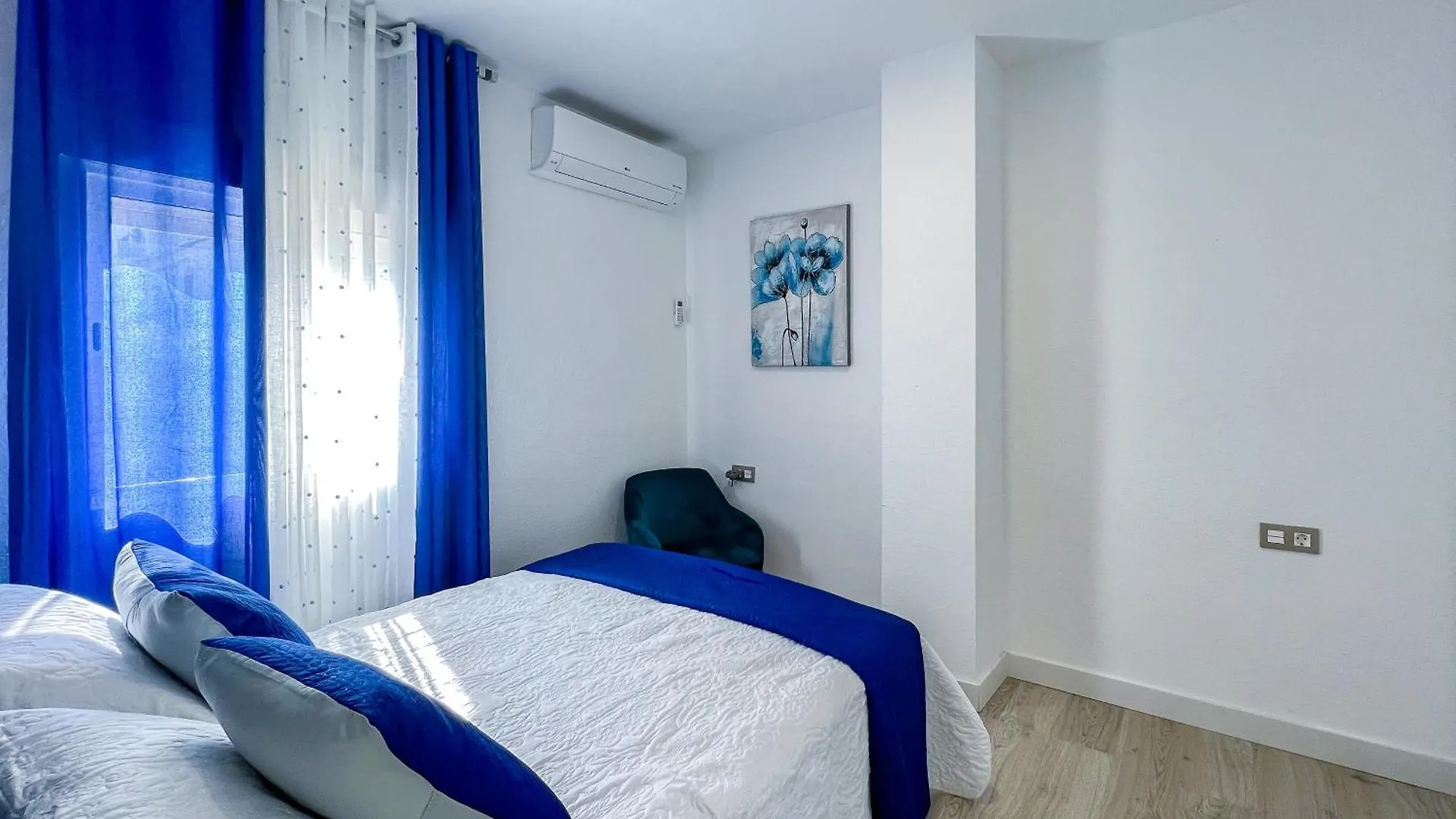 Apartment Oleholidays Cancelas Centro Ciudad Marbella